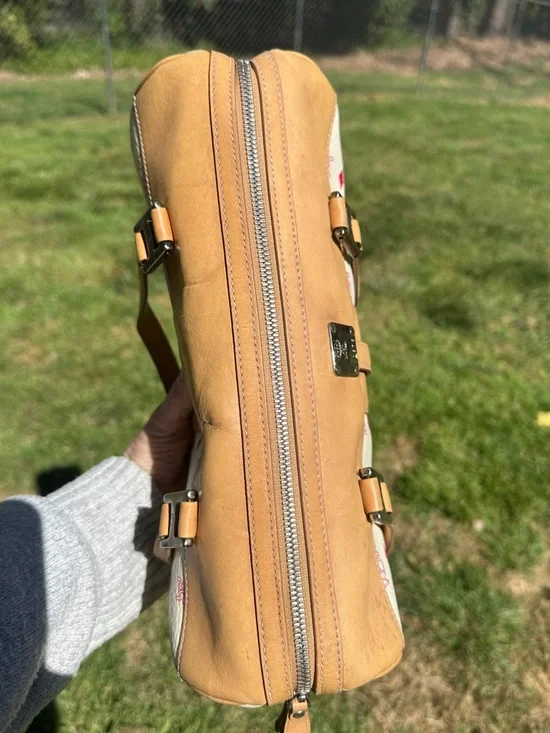 MCM Pink & White Logo-Print Shoulder Bag with Pink Accents with COA - Picture 9 of 17